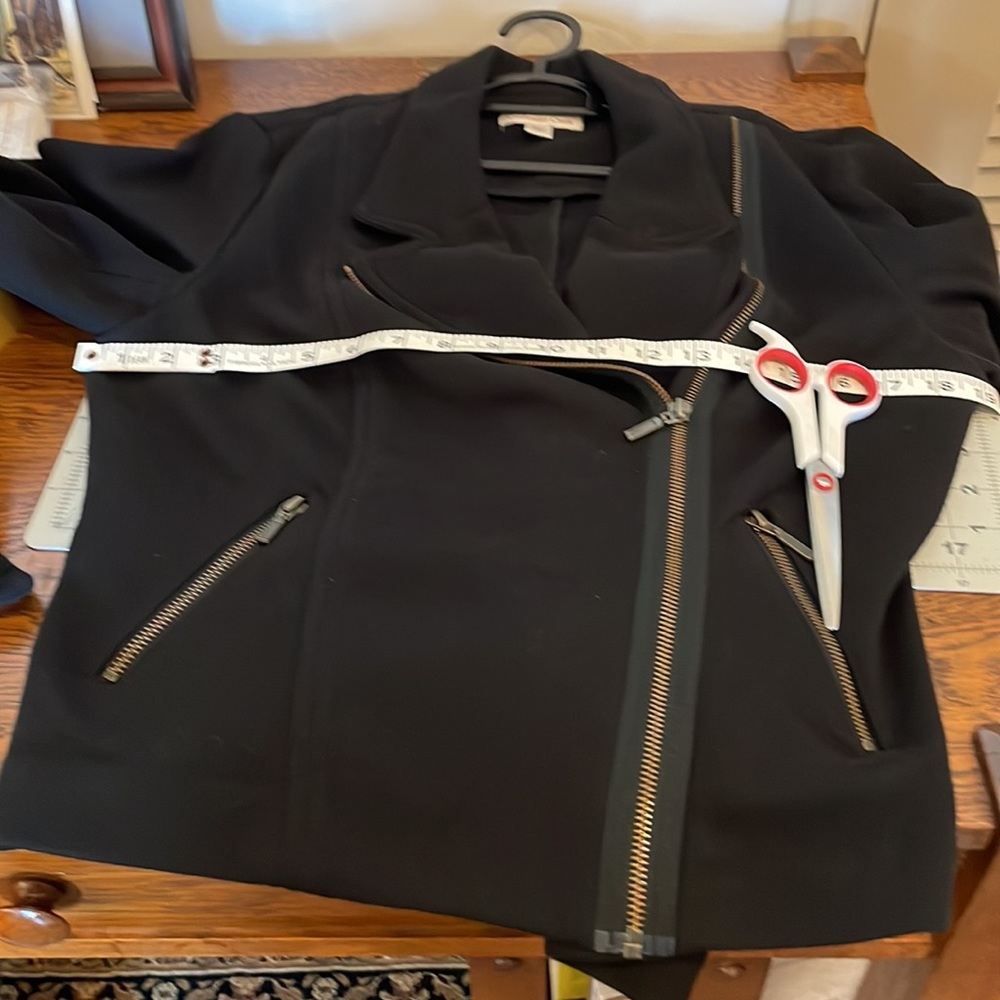 Black Polyester Cotton Blend Jacket - image 7